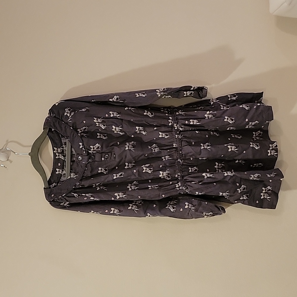Uniqlo 130 bulldog pug French bulldog dress grey girls kids size 130